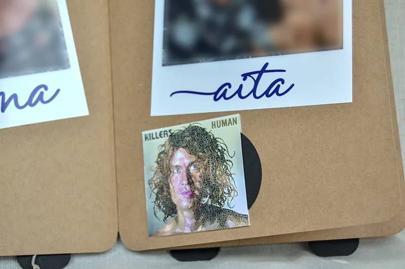 Álbum de fotos personalizado para regalo de cumpleaños con temática de viaje